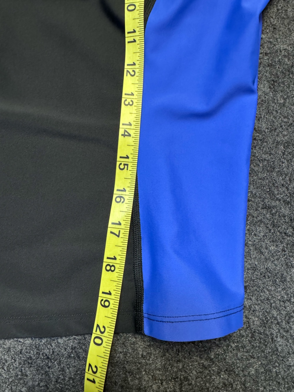 Title Nine Montera Rashguard - Picture 8 of 8